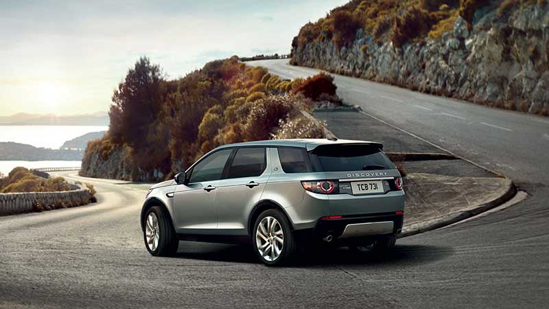 8 - Land-Rover-Discovery-Sport