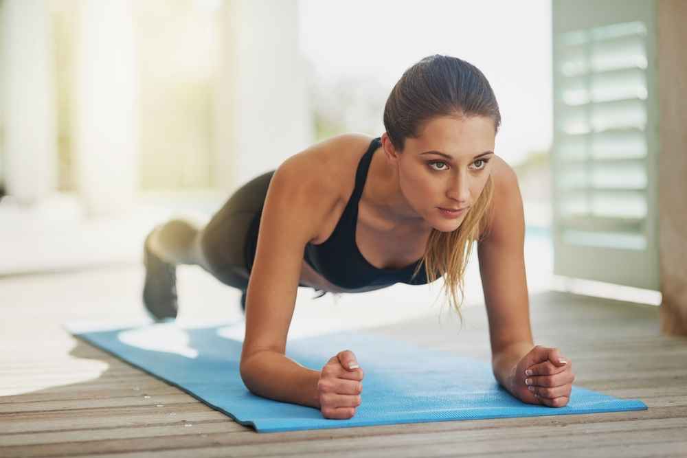 Plank-with-Hip-Dip