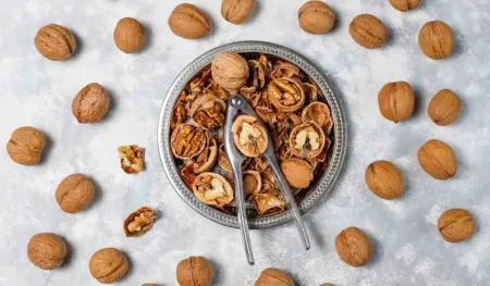 Ceviz Suyu Faydaları Nelerdir? Neye İyi Gelir? Nasıl Yapılır?